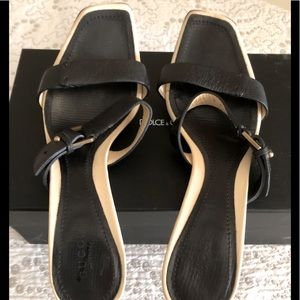 Gucci double strap slides in black size 8B